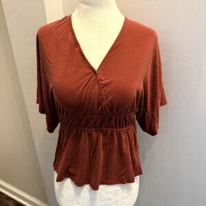 Lucky Brand Women’s Boho Blouse Size S Flowing Short Sleeve Shirt Rust Color
